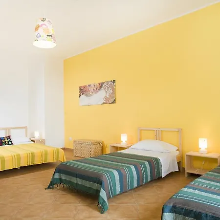 La Gatta Bianca Bed & Breakfast Oliveri